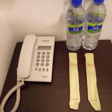 Hotel Sri Bernam Sabak Bernam Esterno foto