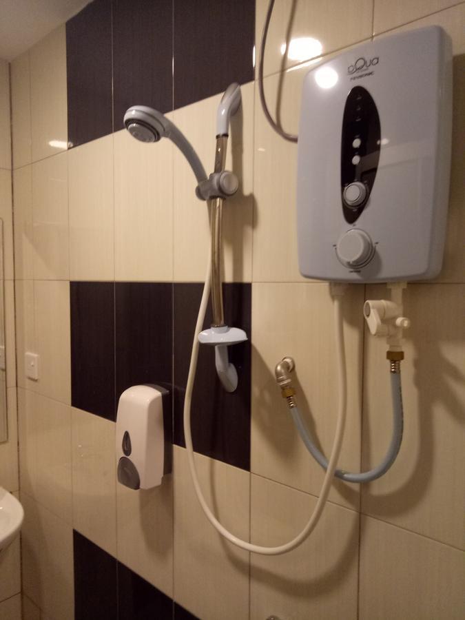 Hotel Sri Bernam Sabak Bernam Esterno foto