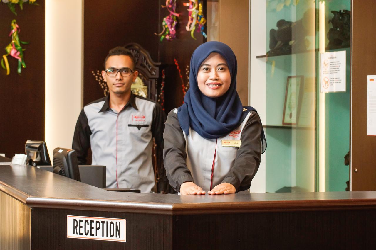 Hotel Sri Bernam Sabak Bernam Esterno foto