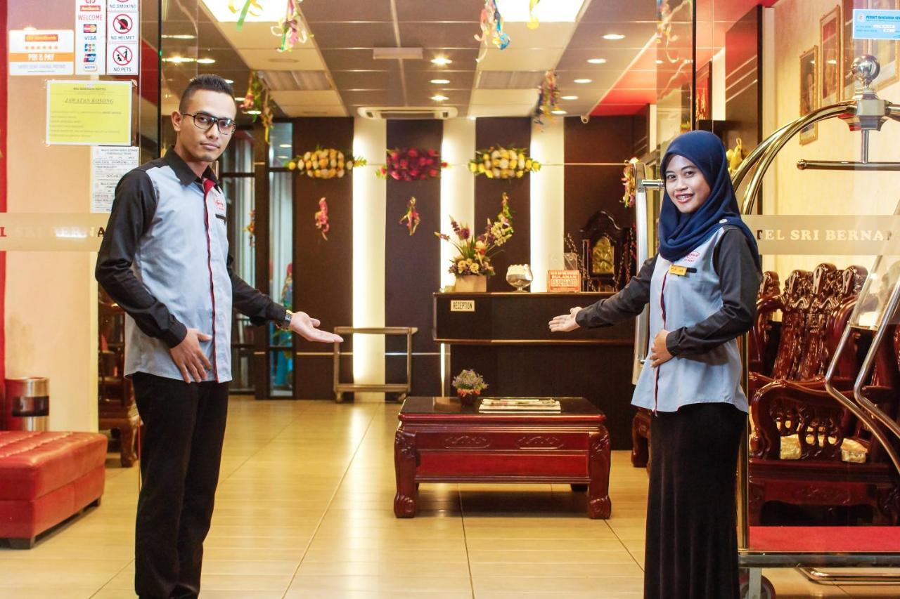 Hotel Sri Bernam Sabak Bernam Esterno foto